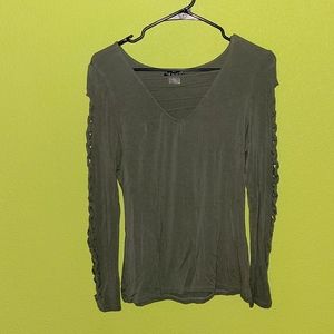 VENUS V Neck Long semi open sleeve